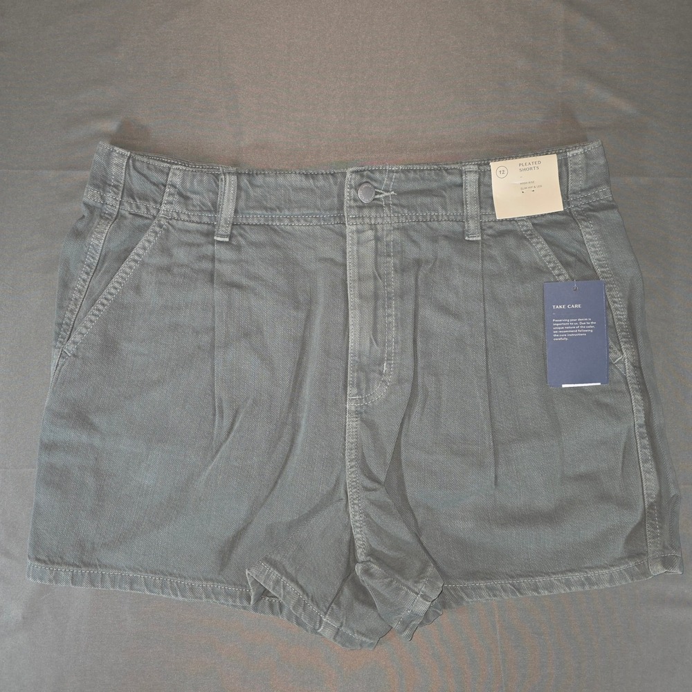 Universal Thread Womens High-Rise Pleated Denim Shorts Green Size 12 NWT